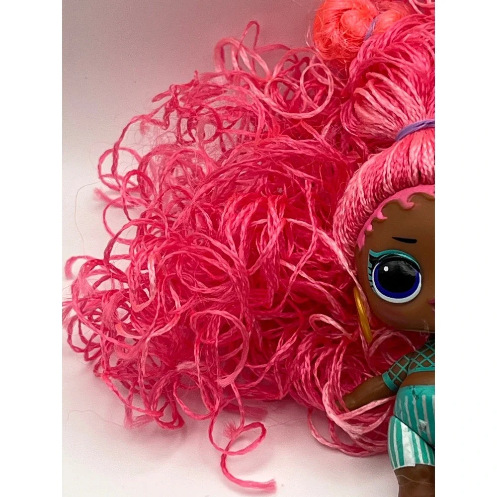 LOL Surprise JK MC Swag Mini Fashion Doll Pink Crinkle Hair MGA Entertainment